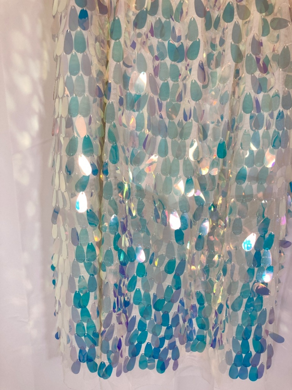 Cat & Jack Youth Skirt Sz XL 14/16 NWT Iridescent Teardrop Sequin Elastic - Picture 6 of 15